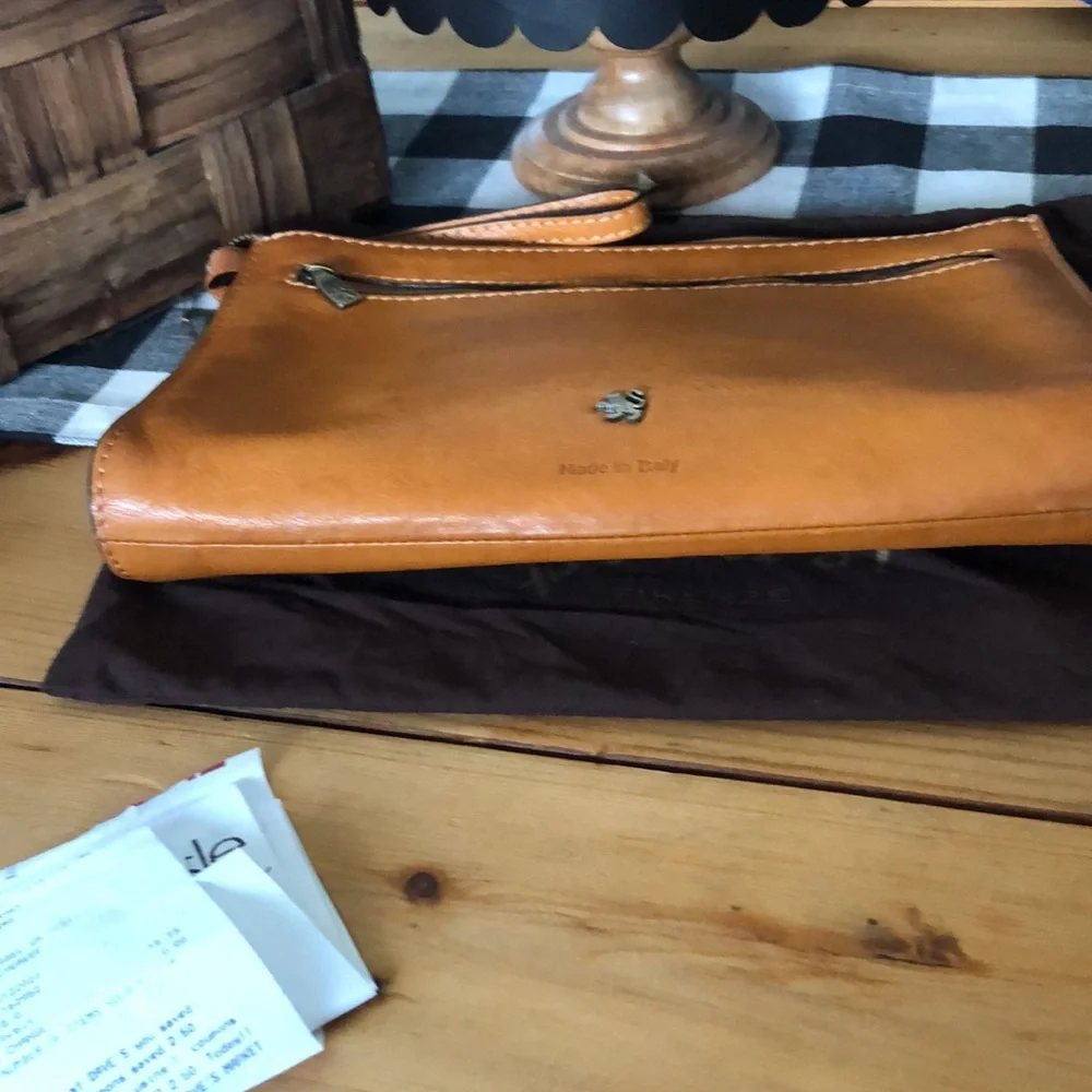 Pratesi Tan Leather Wristlet Clutch